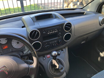 REZERVOVANO Citroen Berlingo 1.6 BlueHDi 81 kW 2018 - 8