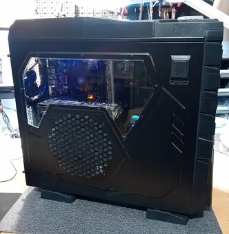 Ryzen 5 2600X/16GB DDR4/240GB SSD/1TB HDD/GTX 970 - 8