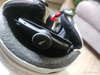 Dětské lyžařská helma + brýle.....velikost M - 8