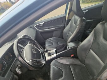 Volvo XC 90 D5 129 kw - tažné zařízení - - 8