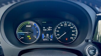 Hybridni Outlander 2.4PHEV 165Kw Matrix svetla EVdojezd 50km - 8