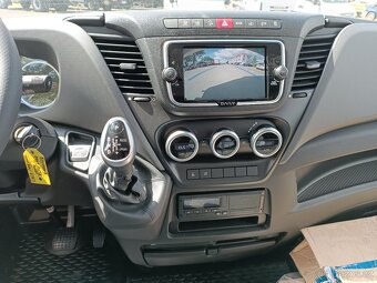 Iveco Daily 72C18 P/A 3,0D skříň, čelo,r.v. 2024 Zánovní vůz - 8