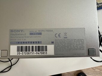 PS2 Slim Silver komplet + hry - 8