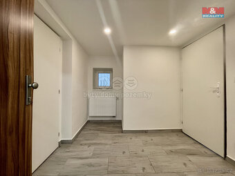 Pronájem atypického bytu, 39 m², Slaný, ul. Ouvalova - 8