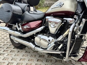 Suzuki Intruder VL 1500 - 8