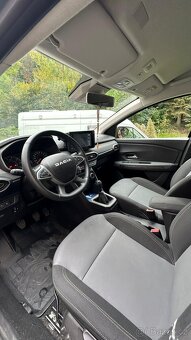 Dacia Jogger 1.0 TCe LPG – 5 míst, nejvyšší výbava Extreme+ - 8