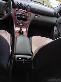 Mercedes Benz C200 1.8 Kompresor 120KW výborný stav - 8