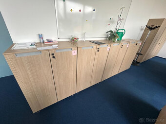 Kancelářské vybavení a výpočetní technika - 8