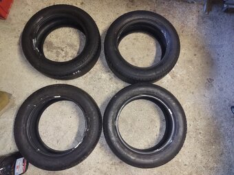 Michelin 215/55R16 - 8