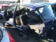 Dacia Sandero 1,6i, 64 kW, 2009, LPG - jen díly - 8