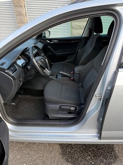 Škoda Octavia Combi III Style 2,0TDi 110kW DSG - 8