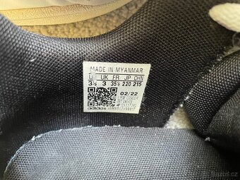 Bílé tenisky, botasky Adidas, vel. 35 1/2 - 8