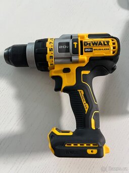 Dewalt 20V FLEXVOLT DCD999 Nová Příklepova Vrtačka - 8