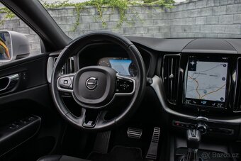 Volvo XC60 D4 R-Design AWD A/T - 8