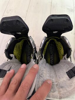BAUER SUPREME M5 PRO BRUSLE VEĽKOSŤ 6,5 fit1 - 8