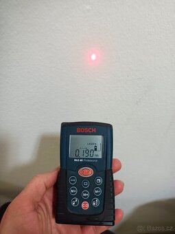 Laserový dálkoměr Bosch DLE 40 Professional, pouzdro - 8
