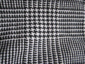 Černobílý kabát zn. Orsay, vel. S/36, délka 100 cm - 8