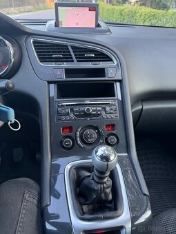 Peugeot 5008 1.6HDI 80kw 7 míst - 8