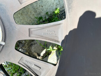 Ford Mondeo Vignale orig. ALU R19 8Jx55, 5x108 - 8