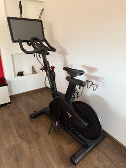 VOLAVA SMART BIKE Cyklotrenažér - 8