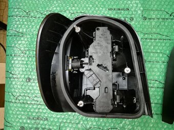 zadní světla kouřové (zatmavené) VW Polo 6N 6N0945095B + 6N0 - 8
