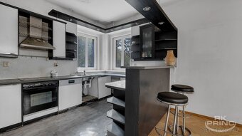 Rodinný dům 5+kk, na pozemku 1.436 m2, Zderazská, Radotín, P - 8