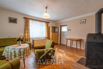 Rodinný dům 5+1, 189 m², Mukařov – ideální pro bydlení i rek - 8