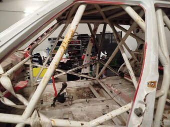 Škoda favorit s rámem - 8