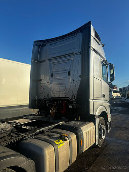 Tahač MB Actros - 8