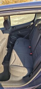 Peugeot 308 1.6i - 8