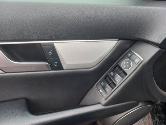 Mercedes-Benz Třídy C, 2.2 CDi avantgarde - 8