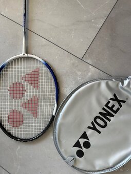 Badmintonova raketa Yonex - 8