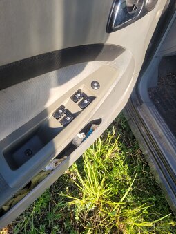 Chevrolet Nubira rok 2005 Daewoo motor 1.6 i 80 kw - 8