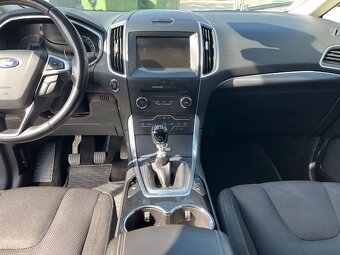 Prodám Ford S-Max 1,5 Eco boost Titanium - 8