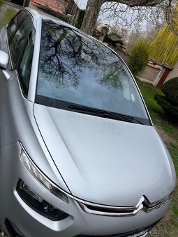 Citroen c4 Picasso 1.6 i dvě sady kol - 8