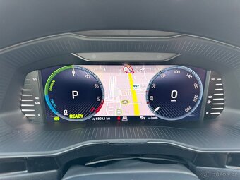 Škoda SuperB iV L&K 2023, černá metalíza - 8