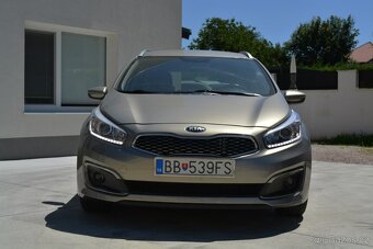 KIA CEED 1.6 CRDI 2017 - 8