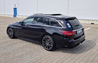 Mercedes C43 AMG - 8