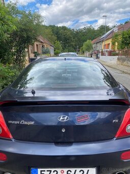 Hyundai coupe 2.0 - 8