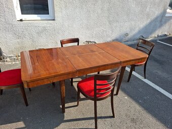 Jídelní stůl Halabala + židle Ton - 8