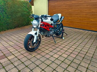 Ducati Monster 796 A2 35 kW 2011 - 8