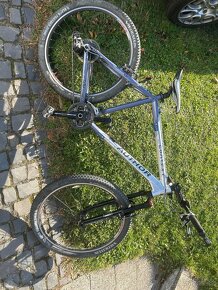 Horské kolo author context 26” - 8