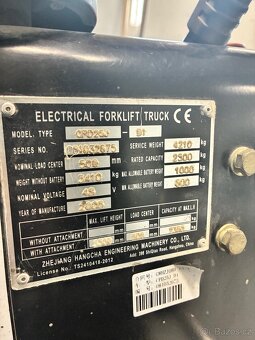 Elektricky VZV nosnosť 2500kg - 8
