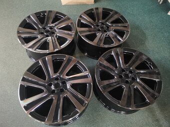 Range Rover Luxury Performance L460 5x120 9,5Jx22 - 8