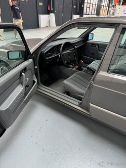 Mercedes Benz 190E 1.8 - 8