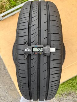Zánovní letní pneu 185/65/15 Kumho Ecowing ES31 TOP STAV - 8