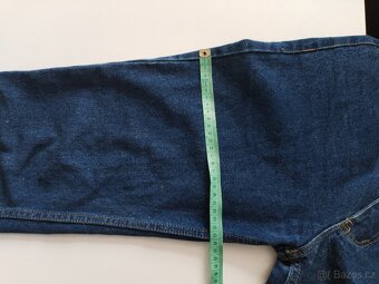 Tmavě modré rifle Levi's - 8