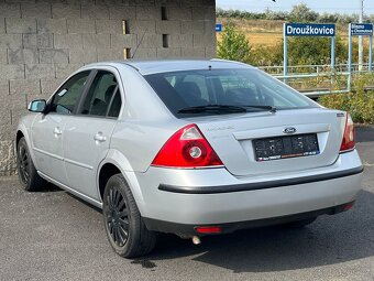 Ford Mondeo 1,8i 92KW VYHŘÍVANÉ PŘEDNÍ OKNO - 8