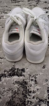 Značkové hezky sportovní vycházkové boty - 8