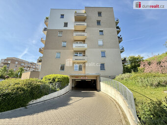 byt 3+ kk 77 m 2, balkon 10 m2, garáž 21 m2-Praha, Horní Měc - 8